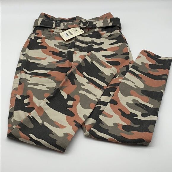 NWT BERSHKA Camo Print Skinny High Waist Jeans SIZE 4 - Picture 5 of 16